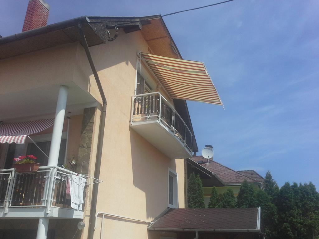 Friends Villa Apartments Heviz Luaran gambar