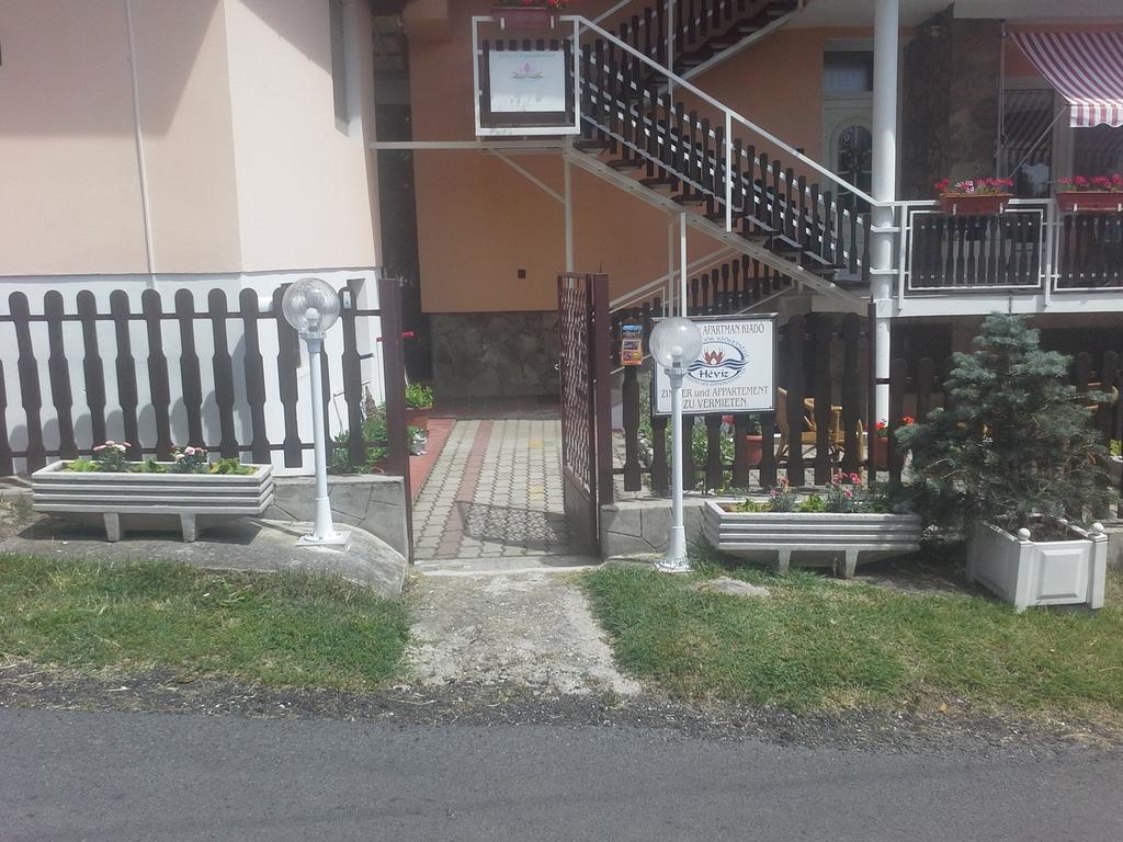 Friends Villa Apartments Heviz Luaran gambar
