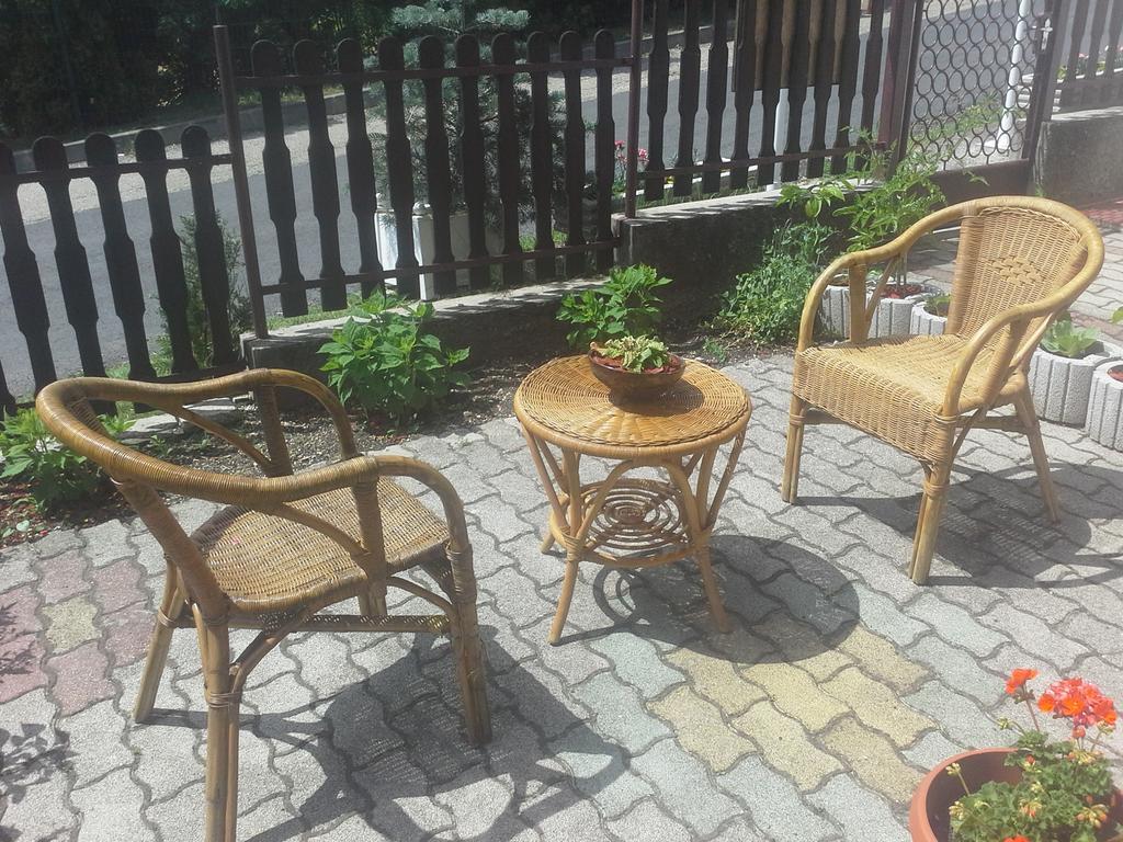 Friends Villa Apartments Heviz Luaran gambar