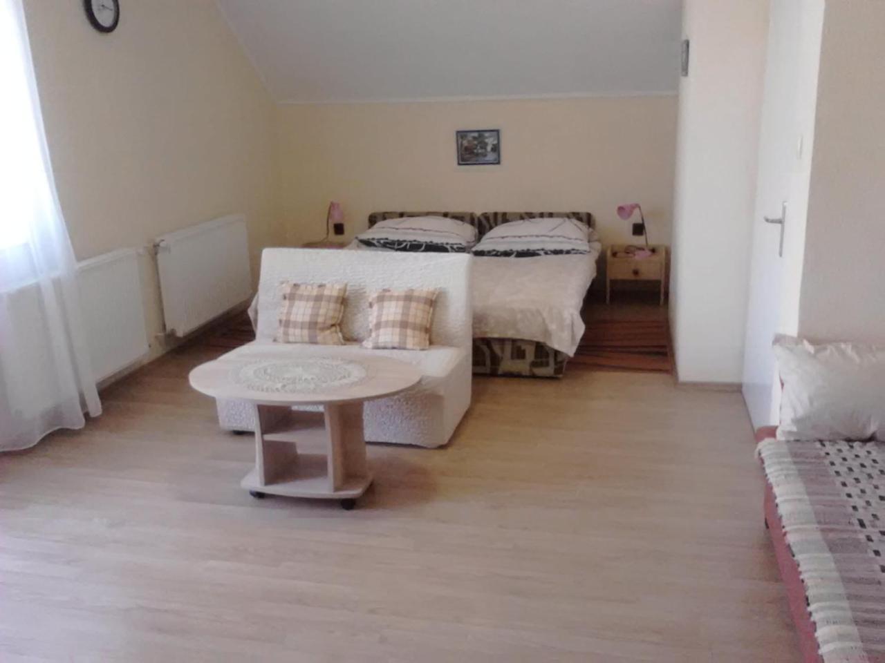Friends Villa Apartments Heviz Luaran gambar