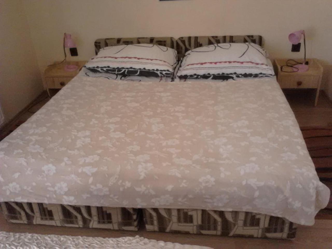 Friends Villa Apartments Heviz Luaran gambar