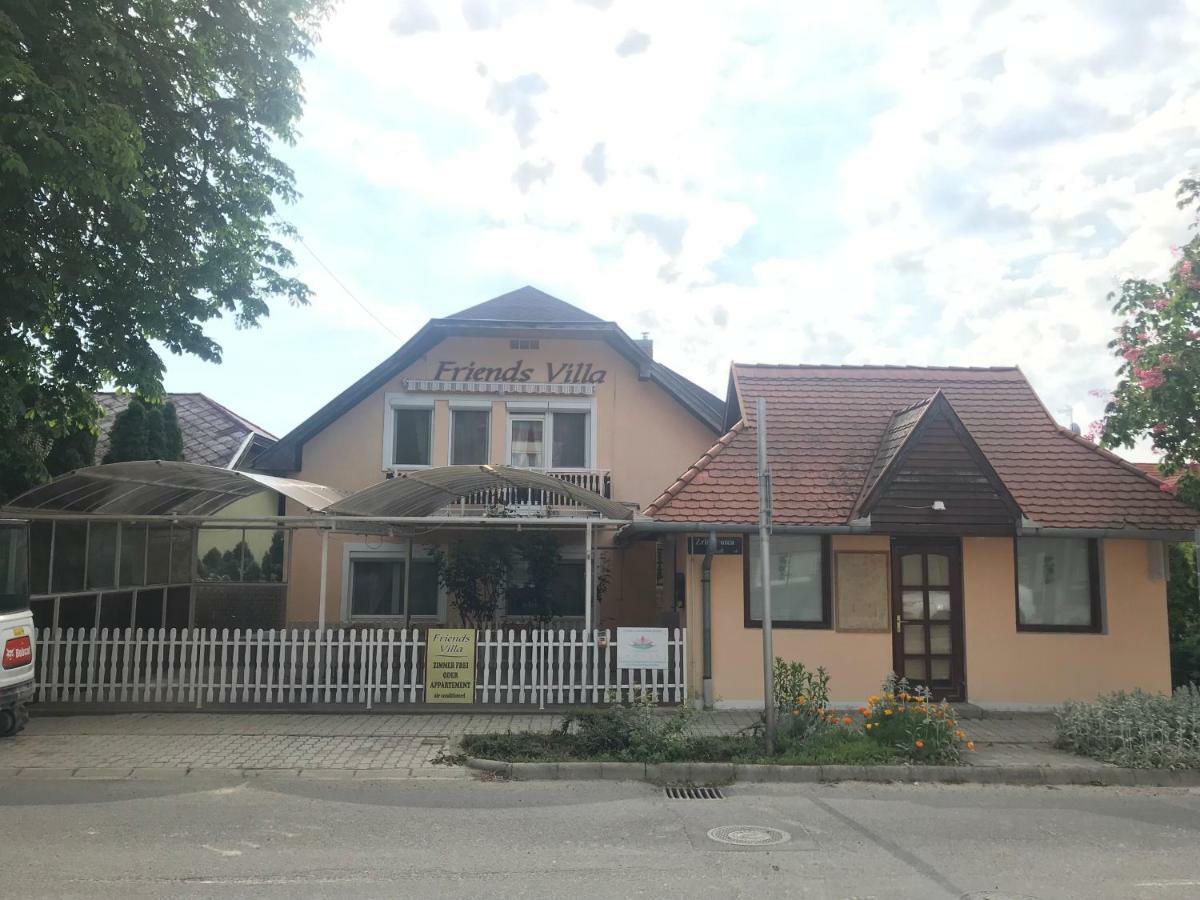 Friends Villa Apartments Heviz Luaran gambar
