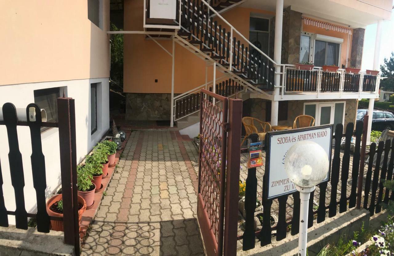 Friends Villa Apartments Heviz Luaran gambar